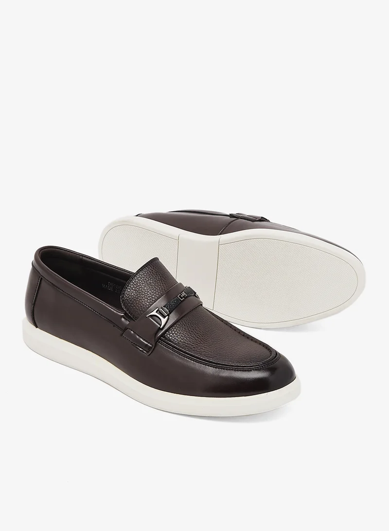 Robert Wood Saddle Detail Casual Slip Ons