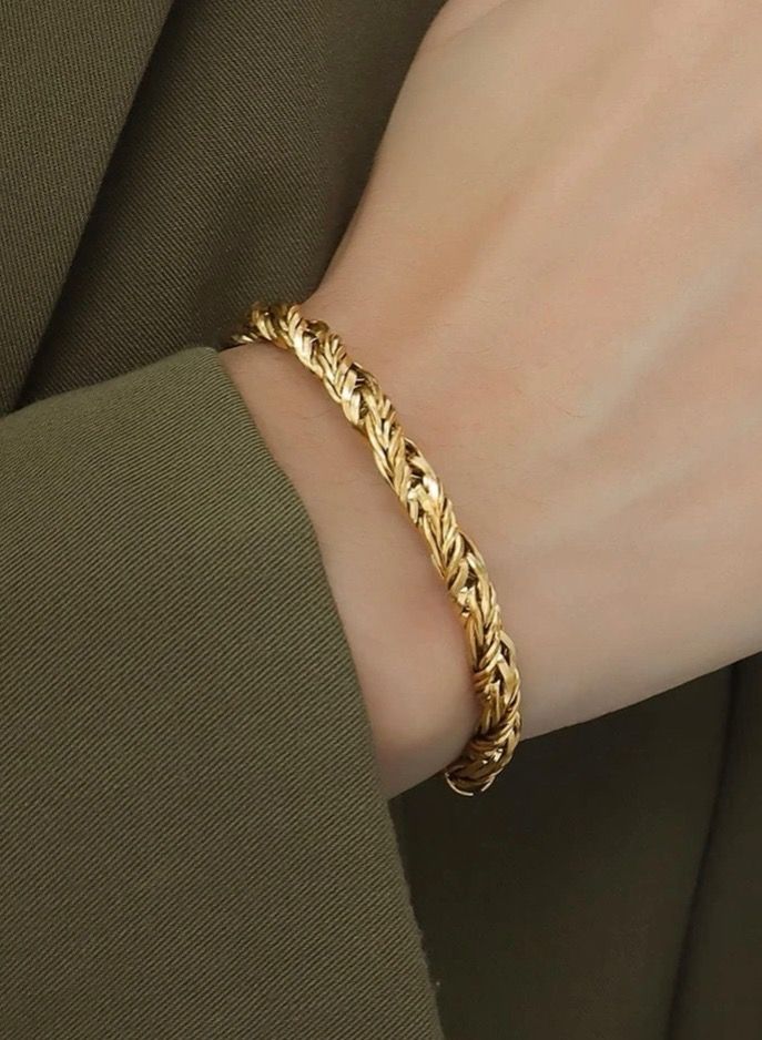 نيو ستايل اسوارة نسائية أنيقة مطلية باللون الذهبي عيار 18 - Image 1