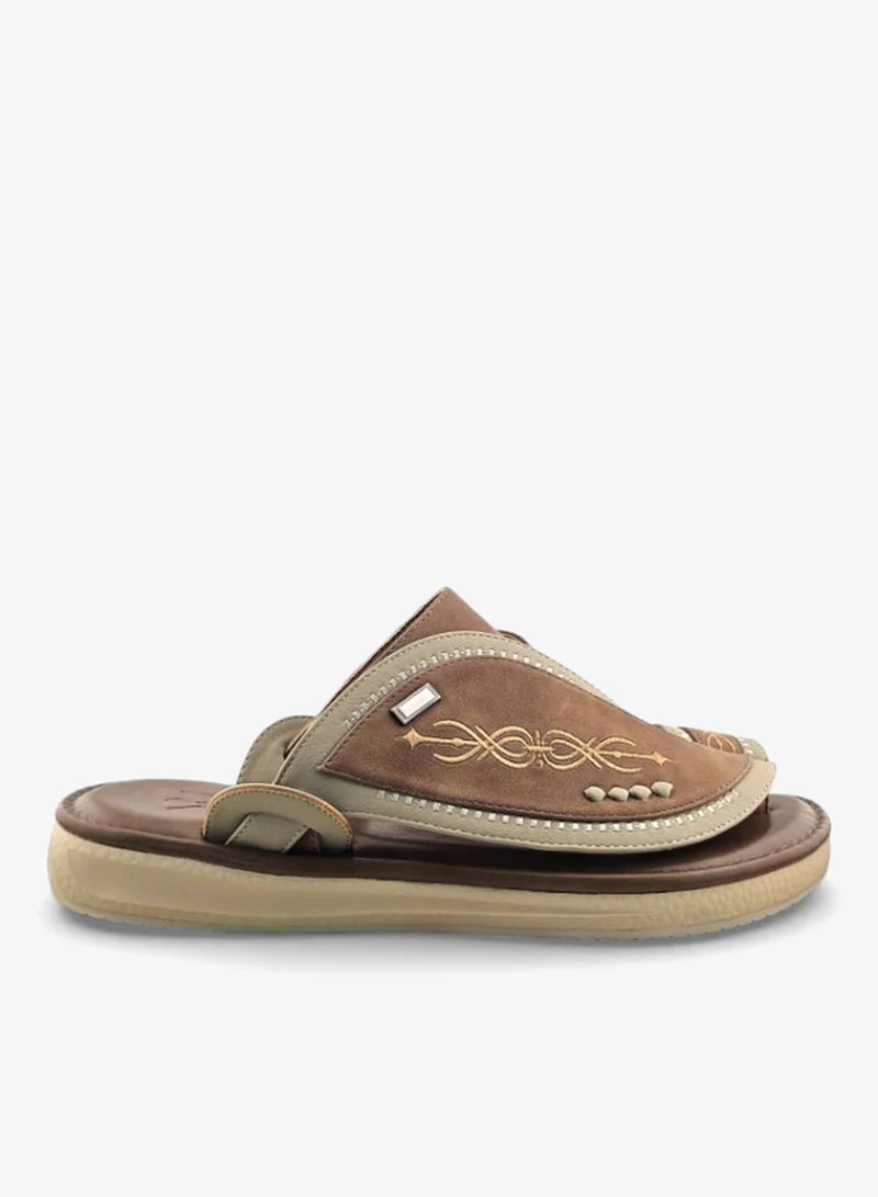 الفانوس الفانوس: قصر التراث