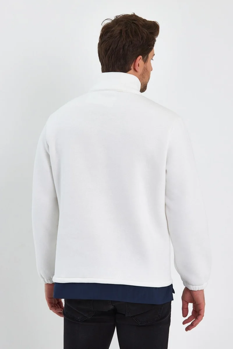 الكسندر جاردي Garnished Printed Sweatshirt (E23-61903)