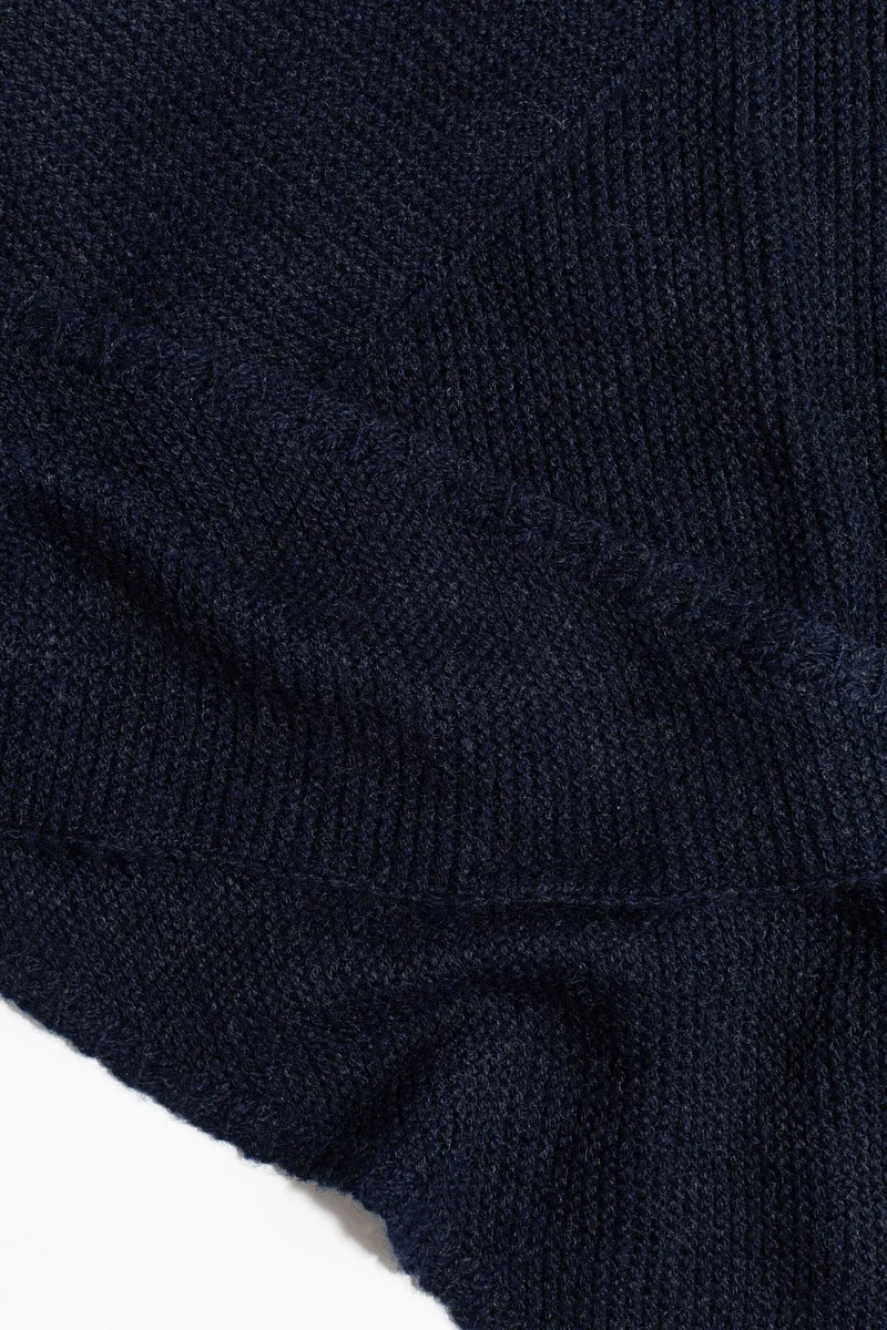 اتش اند ام وشاح مثلث بدرزة غارتر