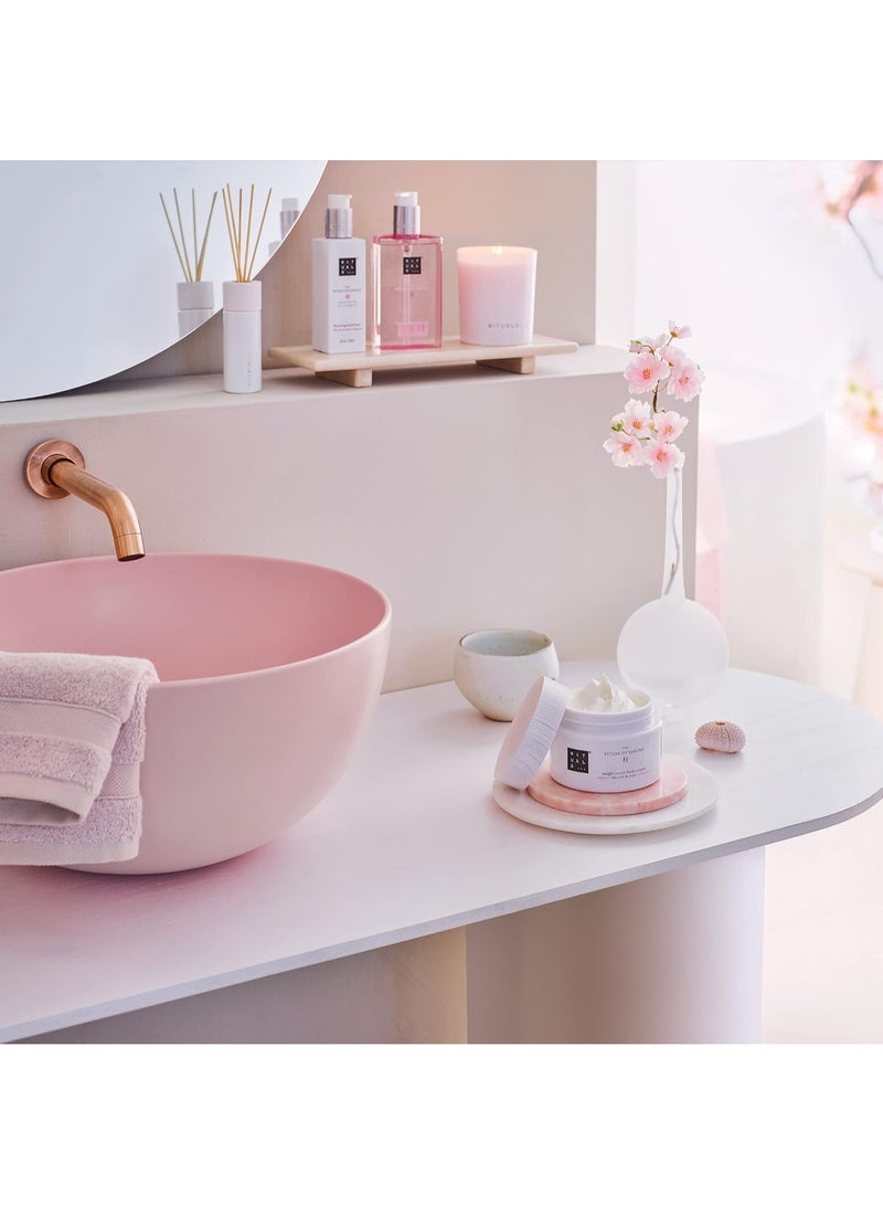 RITUALS Sakura Body Cream – Rich Nourishing Daily Moisturizer with Cherry Blossom, Rice Milk Extract & Vitamin E for Soft, Radiant Skin, 220ml / 7.4 fl oz - Image 3