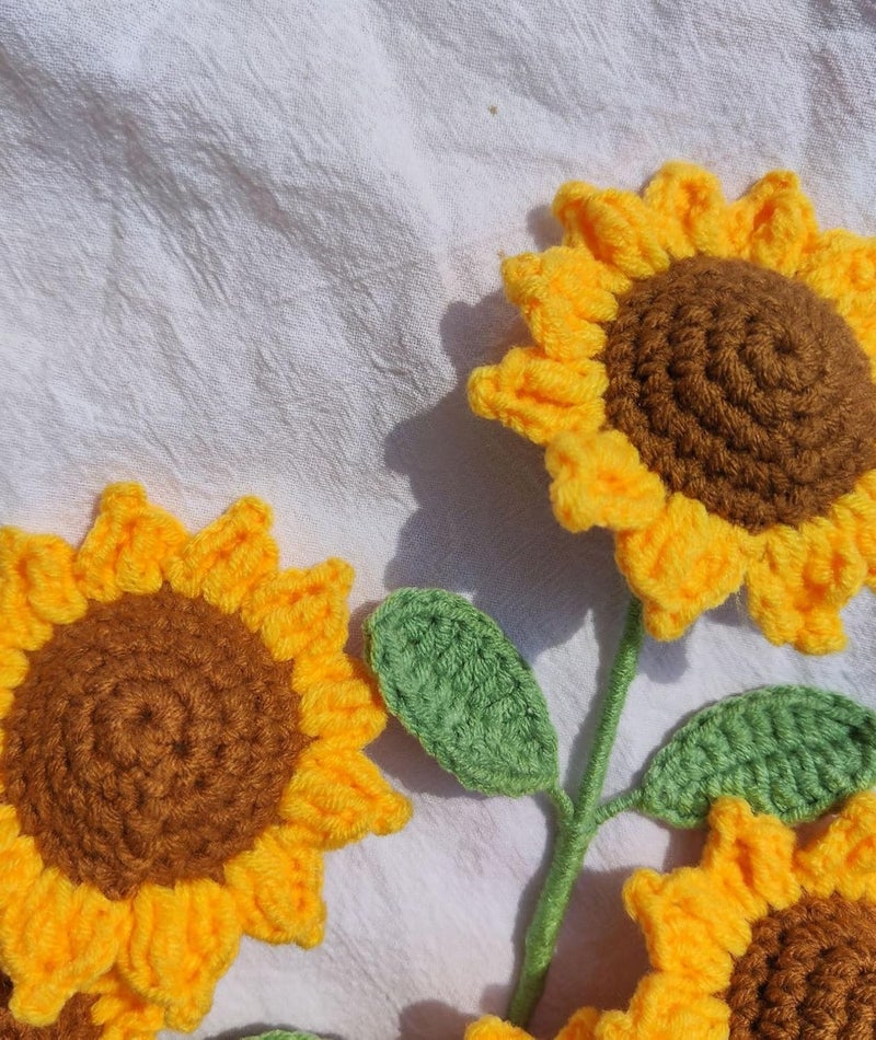 NUDFSY 3PCS Crochet Flowers, Artificial Flowers, Flowers, Crochet Sunflower Decor, Handmade Crochet Flowers Completed Hand Woven Sunflowers for Car Dash Decoration, Table Decoration, Home Decoration - Image 4