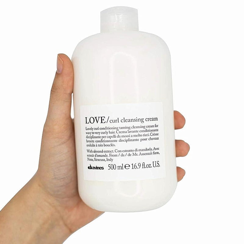Davines LOVE Curl Cleansing Cream, All In One Shampoo and Conditioner, Soften and Hydrate Wavy And Curly Hair, 16.9 Fl. Oz - Image 3