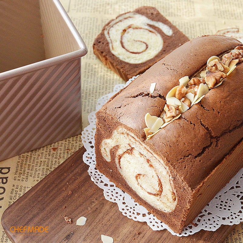 CHEFMADE Pullman Loaf Pan with Lid, 1Lb Dough Capacity Non-Stick Rectangle Corrugated Toast Box for Oven Baking 4.2" x 7.7"x 4.4"(Champagne Gold) - Image 3