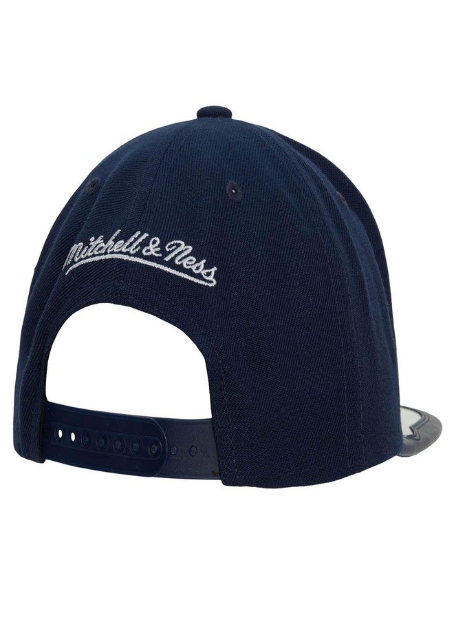 Mitchell & Ness Day 1 Chicago Bulls Snapback Hat, Navy/White - Image 2