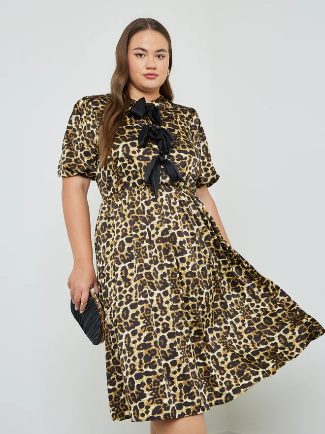 Styli Plus Size Animal Print Bow Detail Knee Length Dress