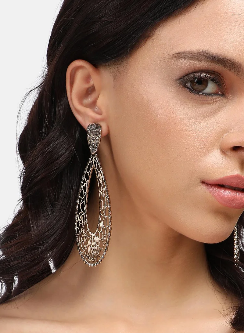 سوهي أقراط متدلية على شكل وردة بيضاوية معقدة - ذهبية