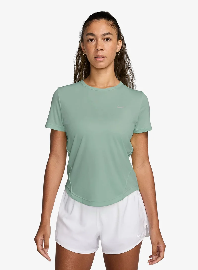 نايكي تيشيرت تيمبو دراي فيت