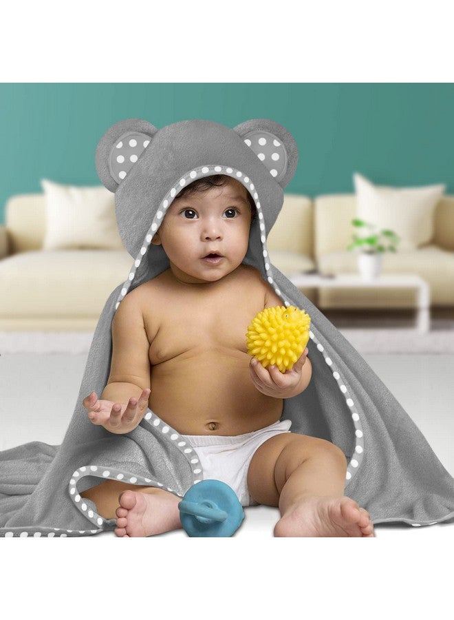 ELSVIN Set of 2 Hooded Baby Towels - White and Grey - Luxurious, Large and Super Absorbent - 30 x 30 Inch - Soft and Suitable for Infants, Toddlers and Kids - 400 GSM - Image 5