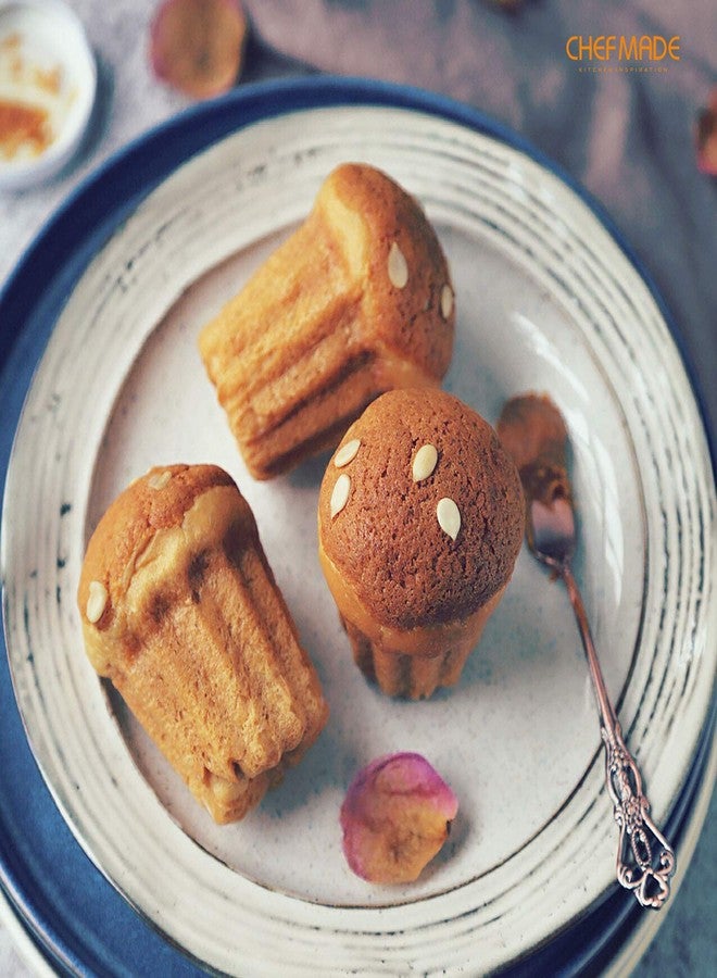 CHEFMADE Canele Mold Cake Pan, 12-Cavity Non-Stick Canele Muffin Bakeware Cupcake Pan for Oven Baking (Champagne Gold) - Image 4