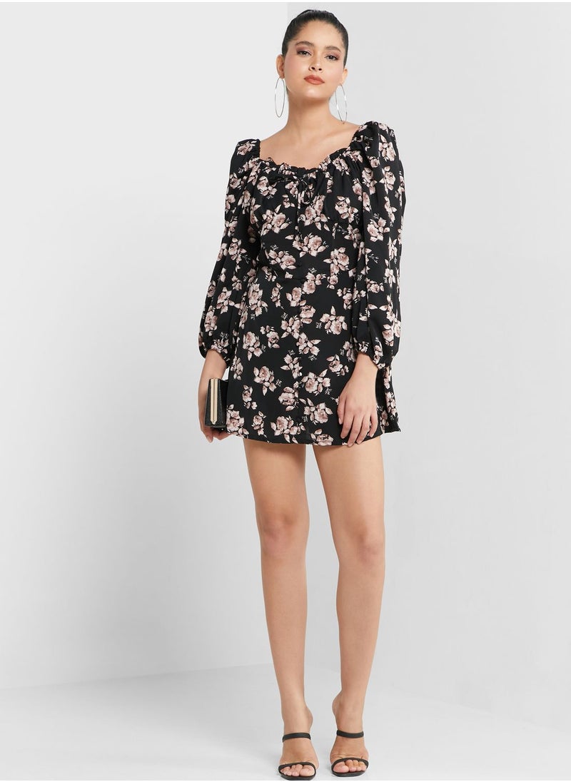 Missguided Petite Balloon Sleeve Floral Mini Dress  - Image 4