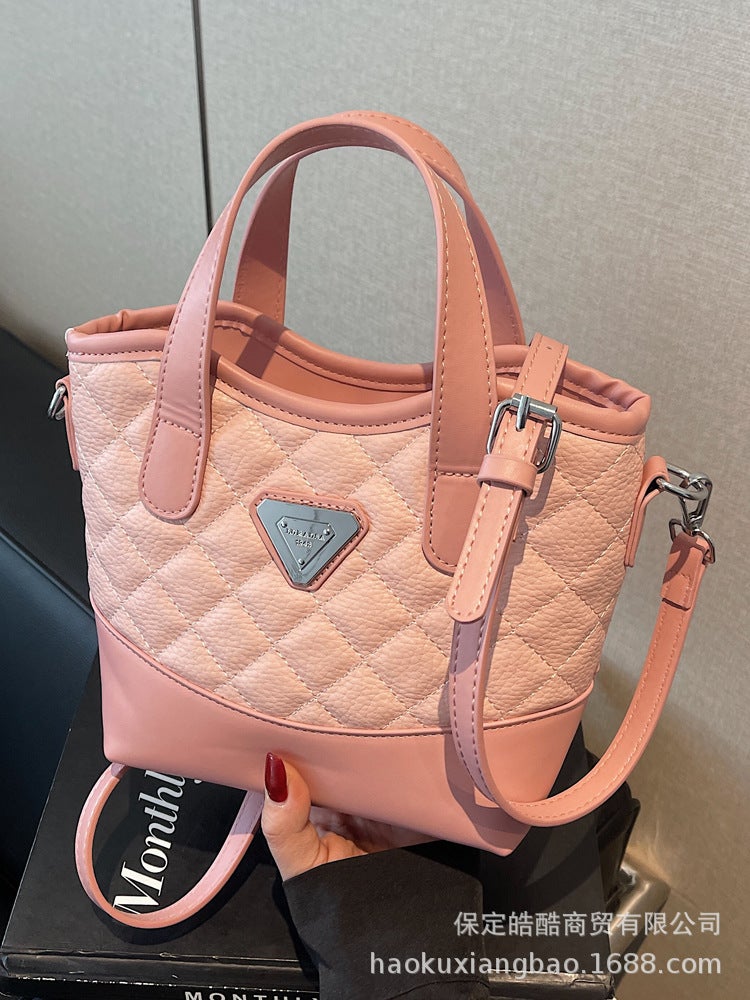 This Year'S Popular Bags For Women High-End Handbags Fashionable Quilted Single Shoulder Crossbody Bag Commuter Bag - Image 4