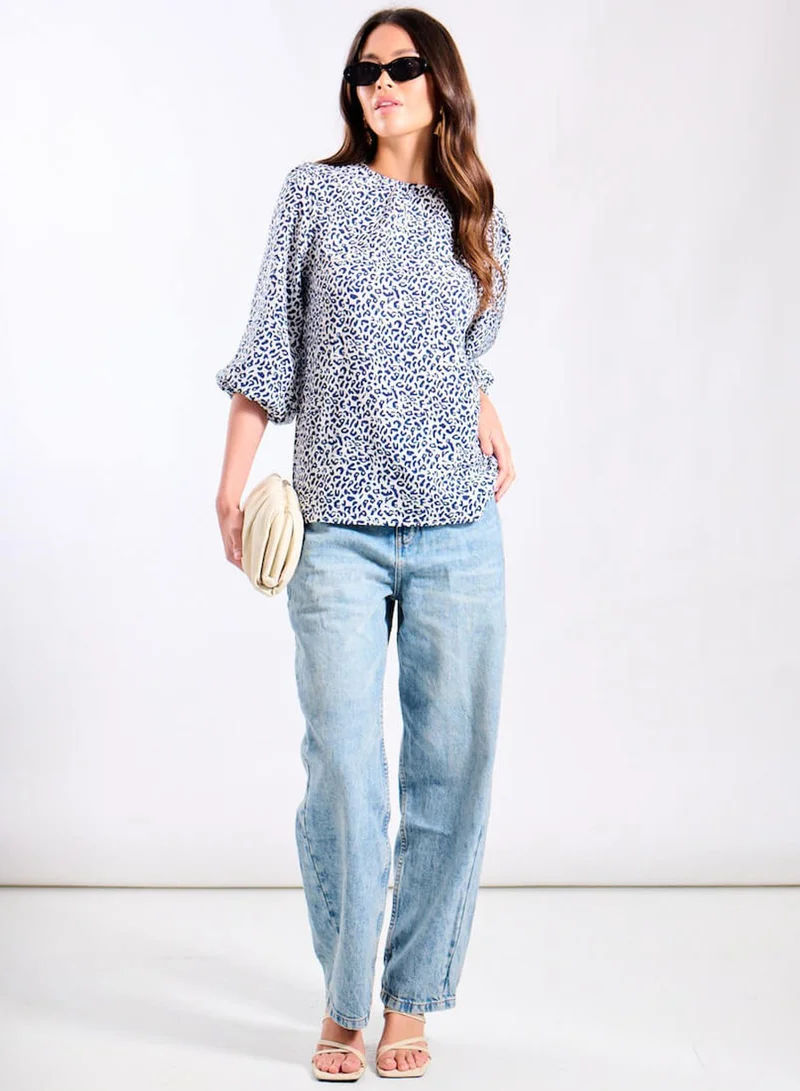 Needs No Label Blue Animal Puff Sleeve Blouse