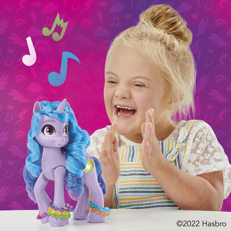 My Little Pony Toys: Make Your Mark Izzy Moonbow See Your Sparkle with Sounds, Music, and Lights - Image 5