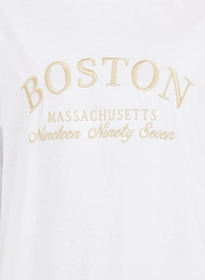 Styli Styli Oversized Boston Slogan Embroidered Round Neck T-shirt