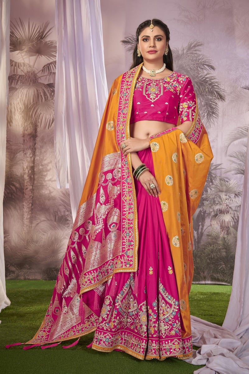 MANOHARI Banarasi Silk Woven Saree With Heavy Embroidery Blouse Piece_Mn1877 - Women, Yellow - Image 5