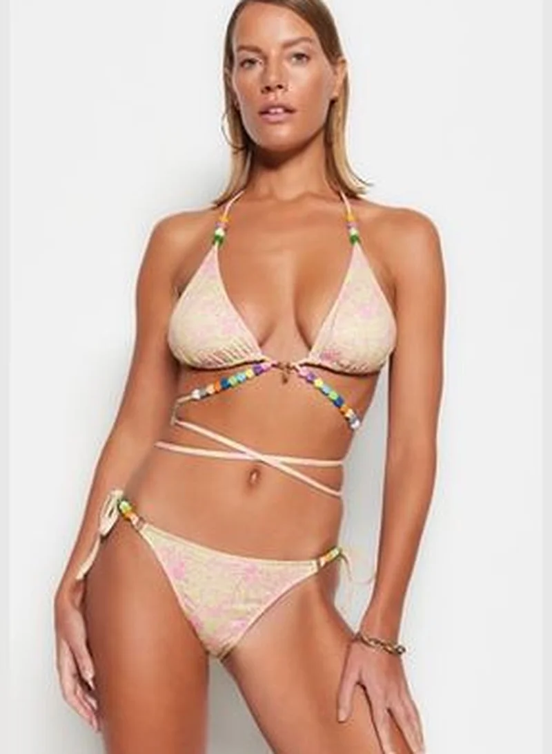 trendyol Abstract Pattern Triangle Bikini Top With Beads Accessory TBESS23BU00226