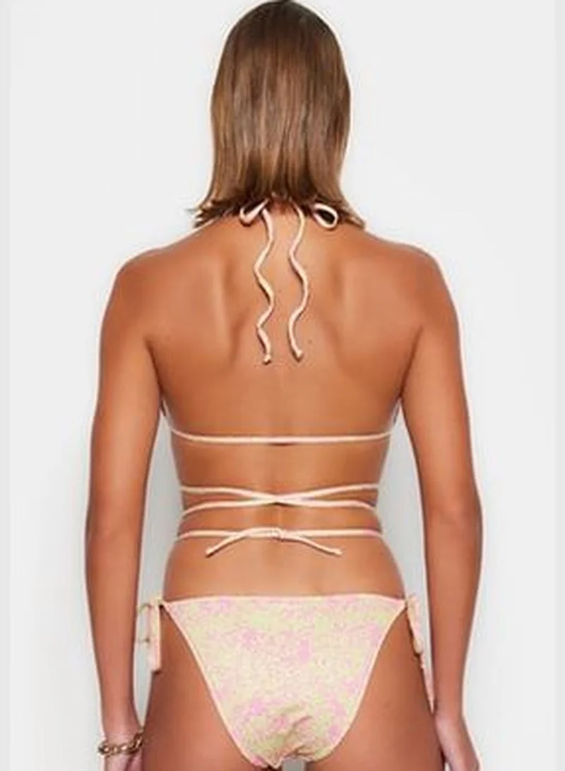 trendyol Abstract Pattern Triangle Bikini Top With Beads Accessory TBESS23BU00226