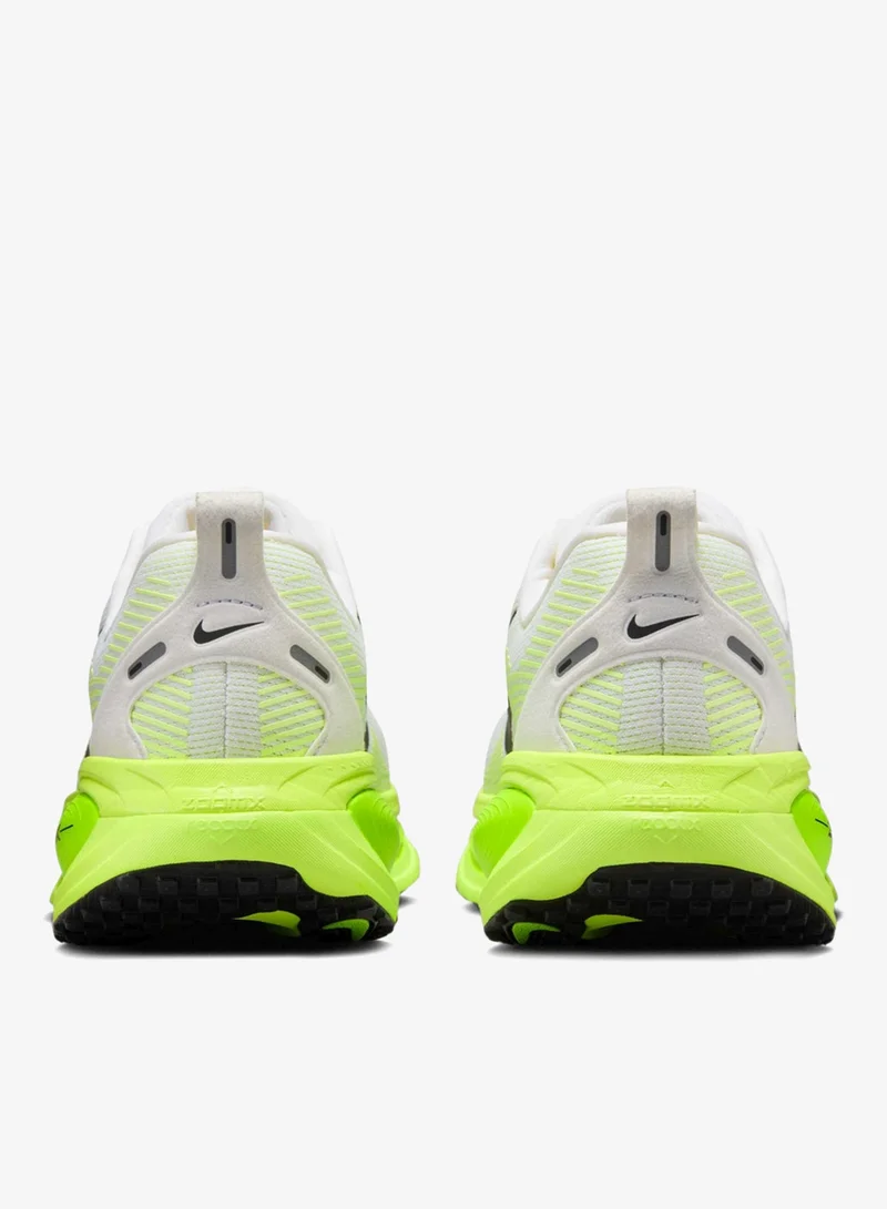 Nike Women's Vomero 18 Road Running Shoes