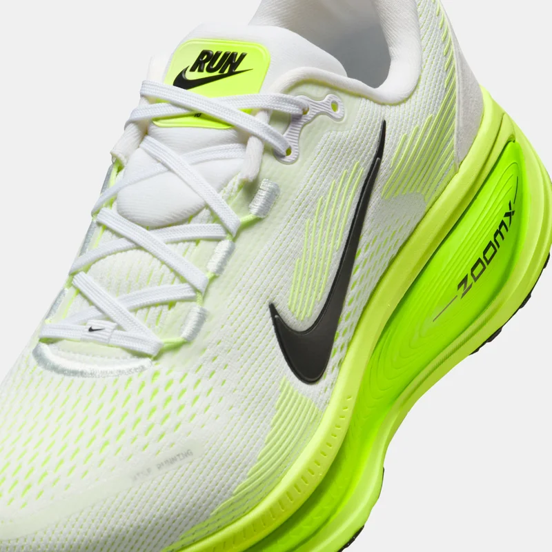 Nike Women's Vomero 18 Road Running Shoes