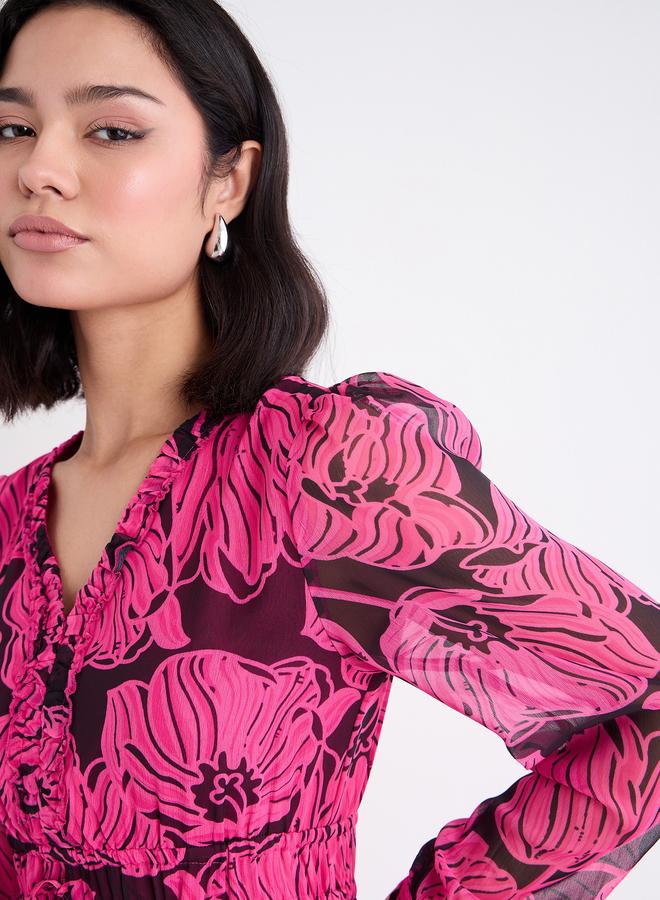 ستايلي فستان ماكسي وردي داكن بنقشة الزهور وحافة مكشكشة - Image 4