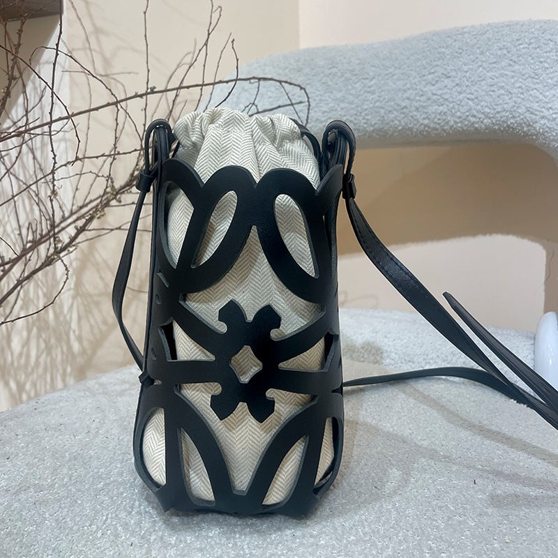 Crossbody Bag Women'S Hollow Mobile Phone Bag Top Layer Cowhide Drawstring Bucket Bag High-End Retro Shoulder Bag - Image 4
