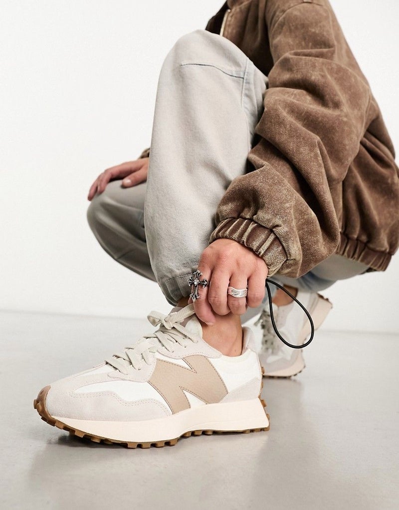 NEW NB NB 327 Classic 70s Italian Style Sport Shoes Unisex Shoes - Image 3
