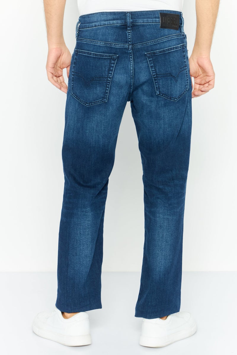 DIESEL جينز دنيم مستقيم للرجال من D-Mihtry، قابل للتمدد، لون أزرق داكن - Image 4