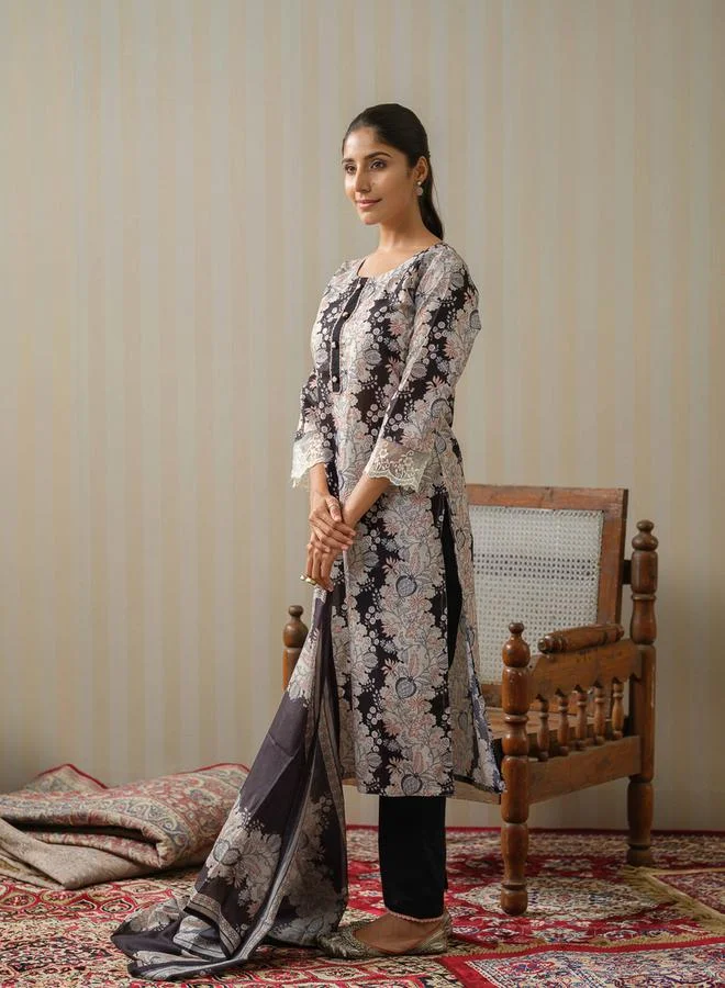 DW Floral Printed Lace Inserts Kurta with Palazzos and Dupatta Set by Styli