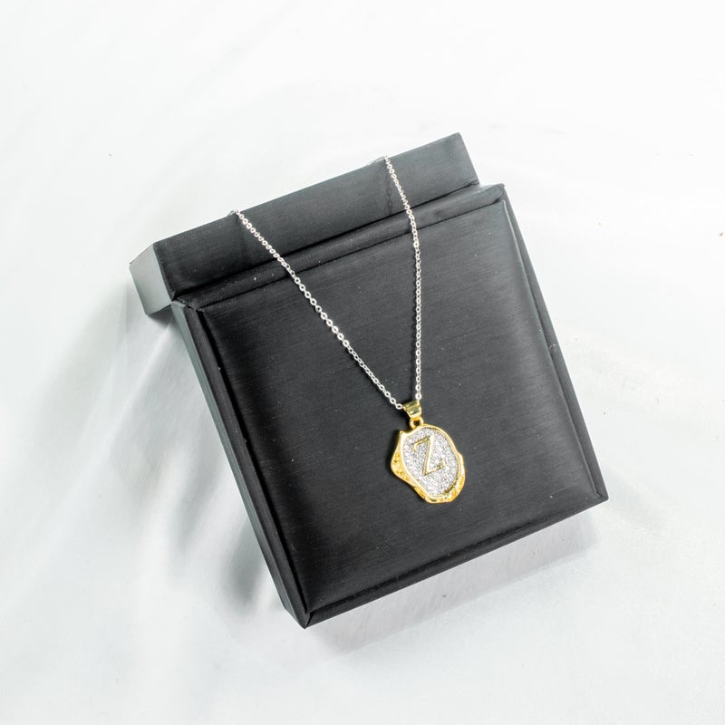 سلسلة أستانليس ستيل ذهبي × فضي مع دلاية مرصعة بفصوص الزيركون حرف Z - Image 2