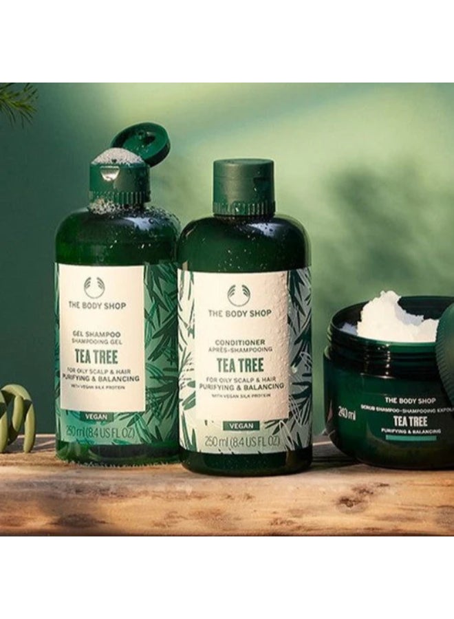 THE BODY SHOP مقشر الشعر وفروة الرأس المنقي والمتوازن من شجرة الشاي - علاج تقشير الشعر لفروة الرأس الدهنية | ينظف بعمق، يزيل التراكمات، يوازن الزيت الزائد، 240 مل - Image 4