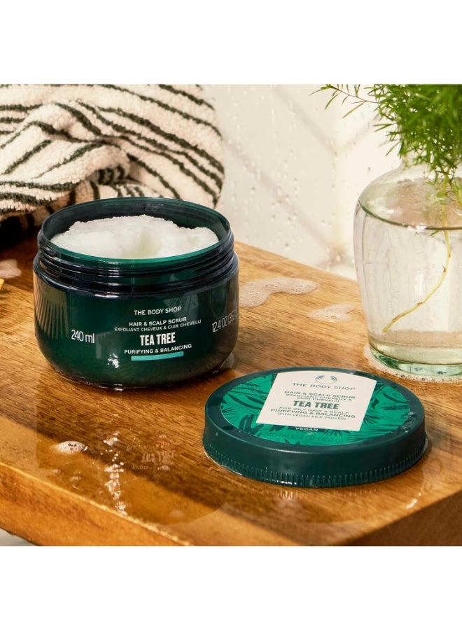 THE BODY SHOP مقشر الشعر وفروة الرأس المنقي والمتوازن من شجرة الشاي - علاج تقشير الشعر لفروة الرأس الدهنية | ينظف بعمق، يزيل التراكمات، يوازن الزيت الزائد، 240 مل - Image 3