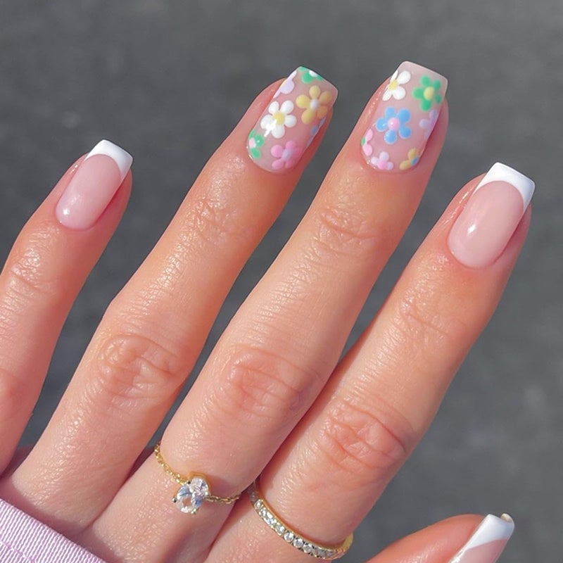 CTTHNBD 6 Packs (144 Pcs) Press on Nails Square - Short, Medium Nails Press ons - French Tip Fake Nails with Flower Design - for Women 12 Sizes-6 Styles - Image 5