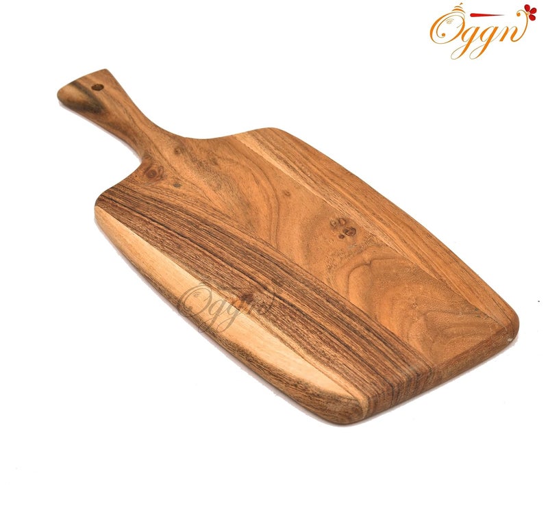 OGGN Handmade Natural Acacia Wood Designer Chopping Board with Broad Handle Durable Wooden Vegetable Fruits Chopper KnifeFriendly Cutting Boards for Kitchen 432 X 178 cm - Image 5