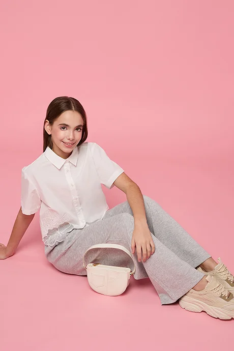 أر أند بي Solid Crop Shirt with Classic Collar and Short Sleeves