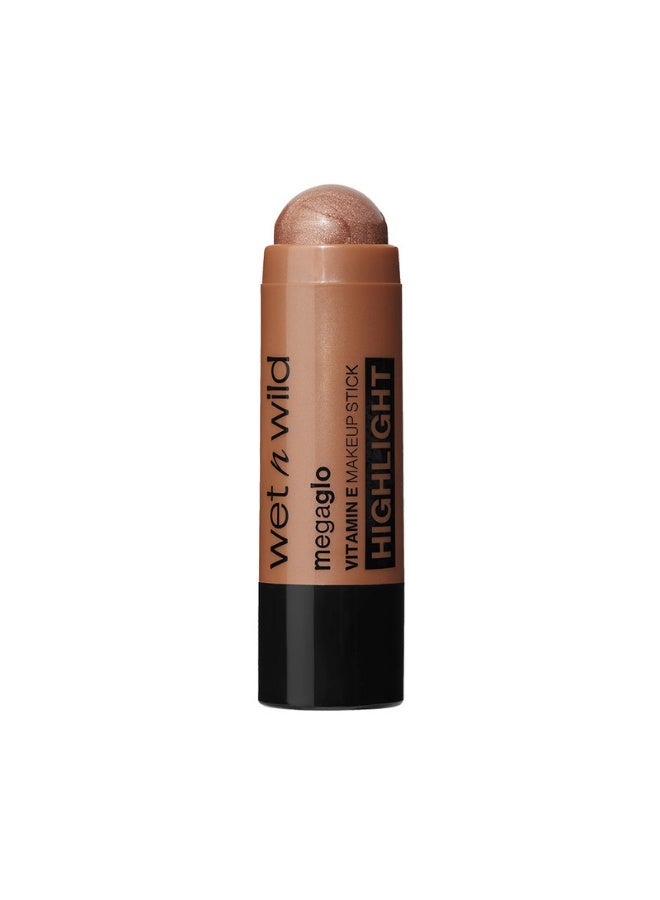ويت اند وايلد Mega Glo Vitamin And Make-Up Stick Highlight - Desert Sands - Image 2