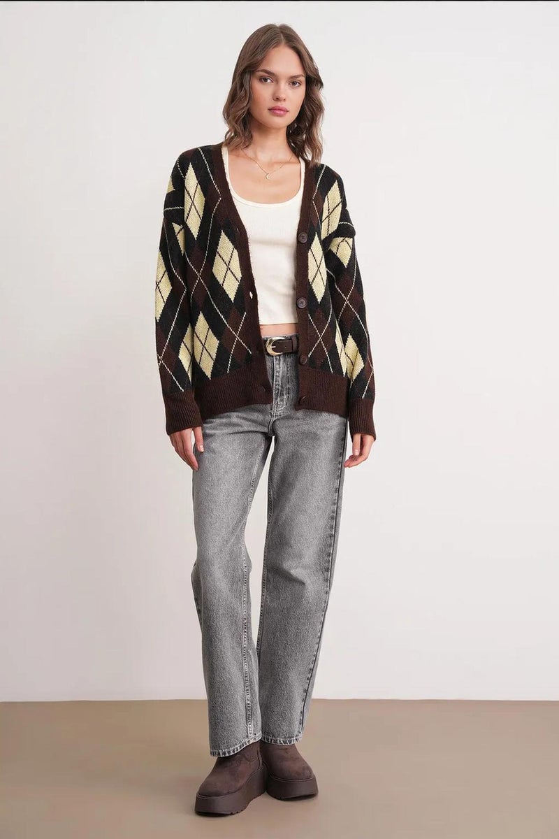 Mixray Oversize Argyle V-Neck Buttoned Cardigan - Image 2