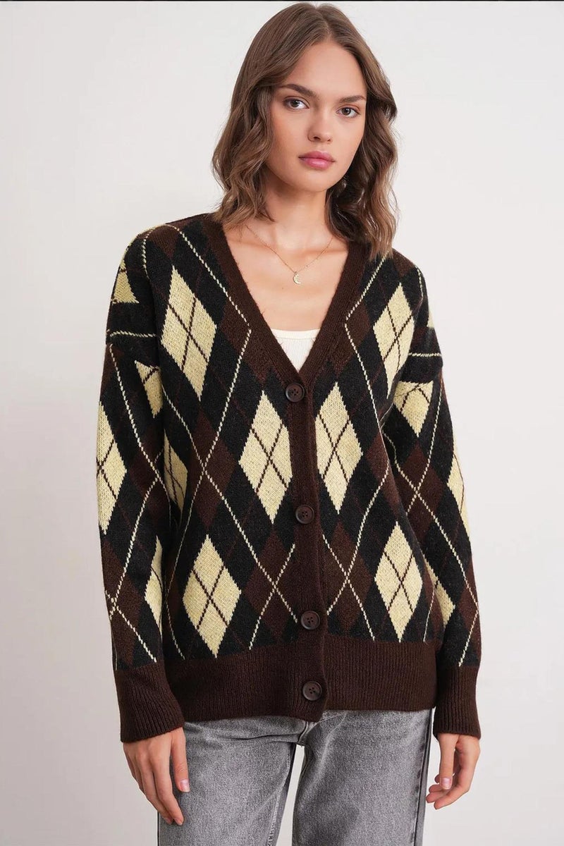 Mixray Oversize Argyle V-Neck Buttoned Cardigan - Image 5