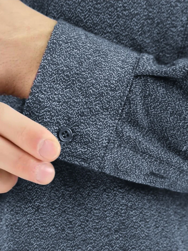 فاريتا Men's Blue Sand Cut Collar Buttoned Shirt