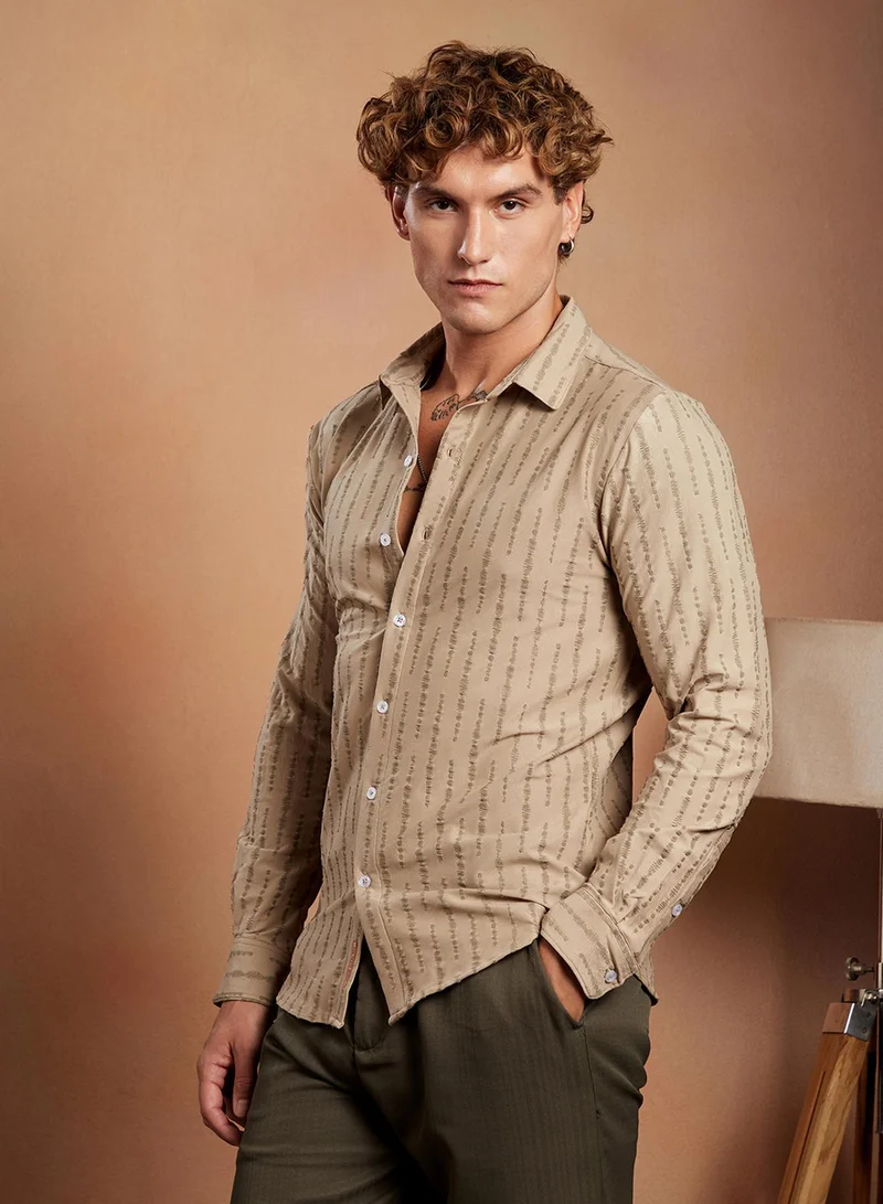 Campus Sutra Campus Sutra Men's Sand Beige Tassel-Weave Shirt For Casual Wear | Spread Collar | Long Cuffed Sleeves | Button Closure | Shirt Crafted With Comfort Fit For Everyday Wear