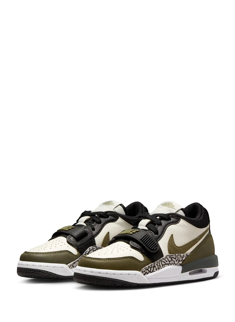 Jordan Youth Air Jordan Legacy 312 Low Bg