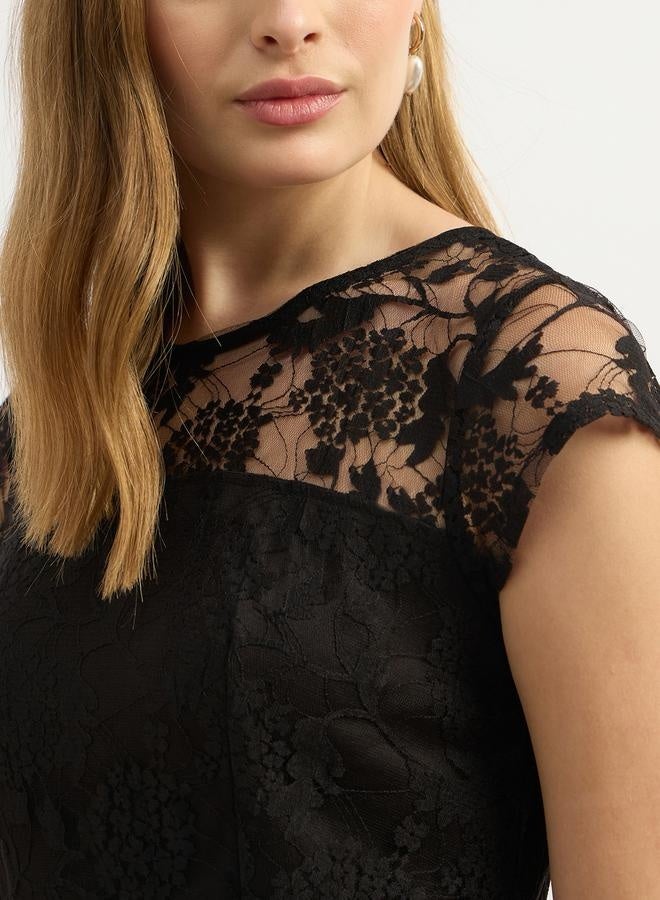 ستايلي فستان بقصة ضيقة وواسعة بأربطة - Image 4