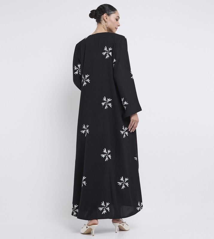 ROZA Elegant Embroidered Abaya - Image 5