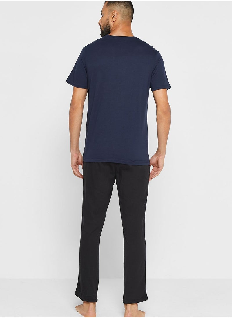 JACK & JONES - Logo T-Shirt & Pant Set - Image 1