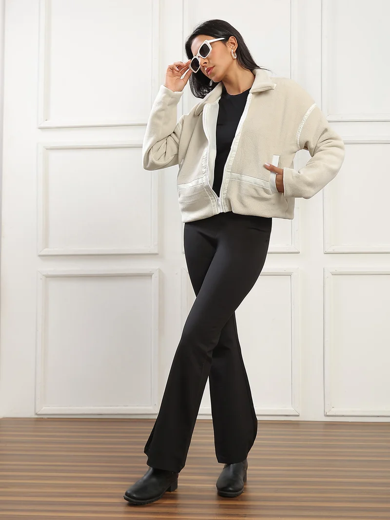 globus Globus Women Beige Spread Collar Long Drop Shoulder Sleeves Faux Fur Trim 2 Pockets Oversized Winterwear Jacket