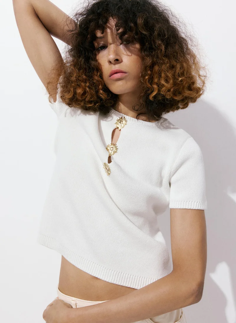 Jumper With Metallic Detail Openings