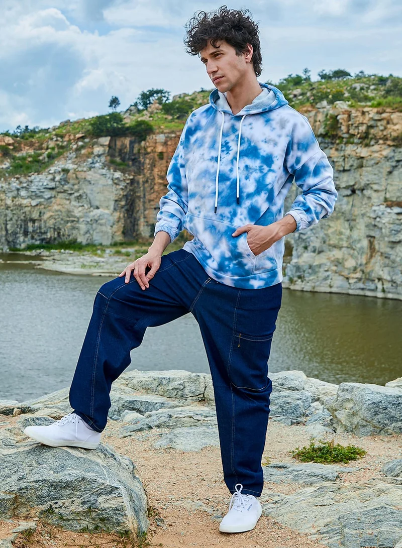 كامبوس سوترا Men's White & Indigo Blue Tie-Dye Oversized Hoodie With Kangaroo Pocket