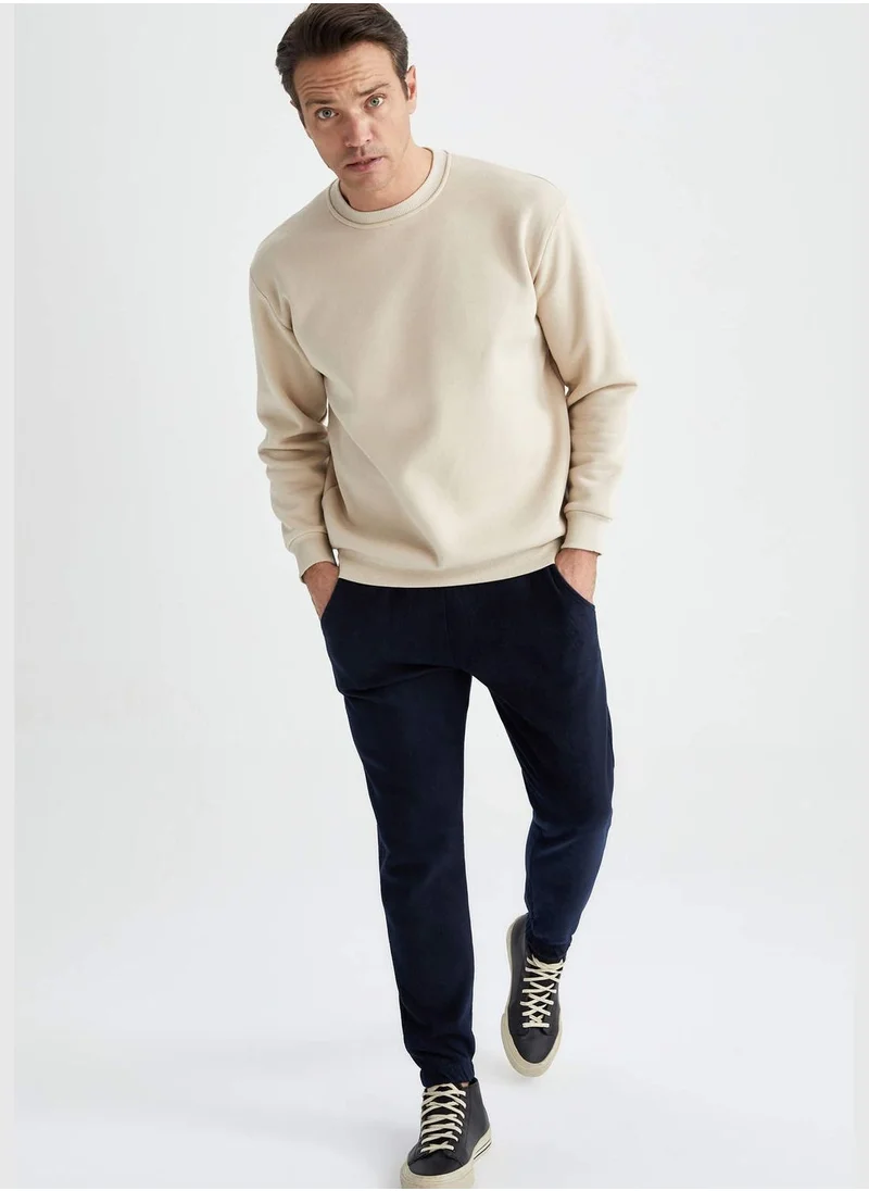 ديفاكتو Man Knitted Trousers