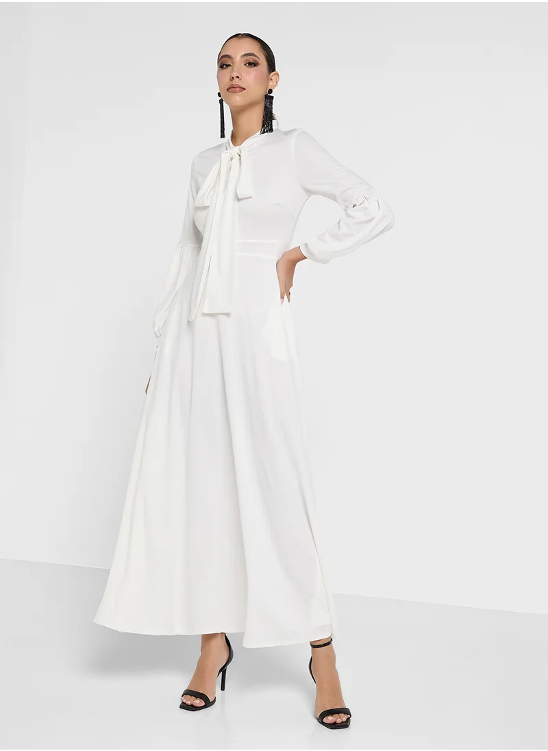 Khizana Pleated Dress With Tie Detail